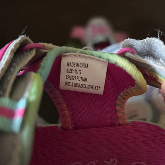 Lilly&Dan Girls Trekking Sandals size 11/12 & 7/8 - Picture 6 of 9